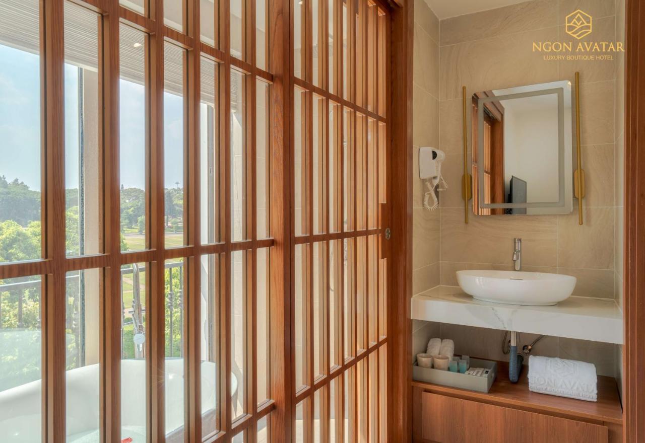 Ngon Avatar Hotel プレイク エクステリア 写真